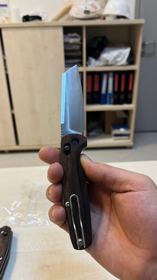 Kahverengi Ahşap Saplı Katlanır Bıçak - Görsel 2