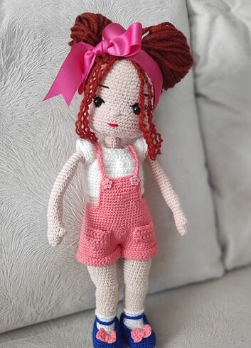 Amigurumi bebek.