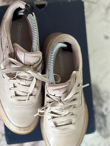 37,5 Beden Reebok ayakkabı