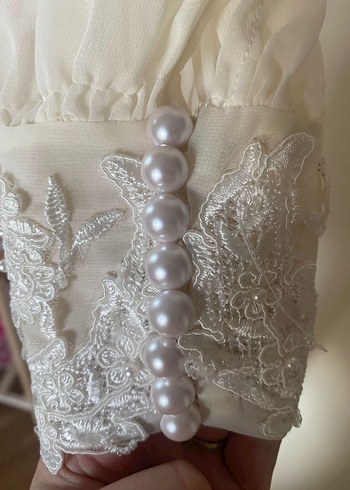 Dantel Detaylı V Yakalı Uzun Kollu Beyaz Gelinlik - Görsel 4