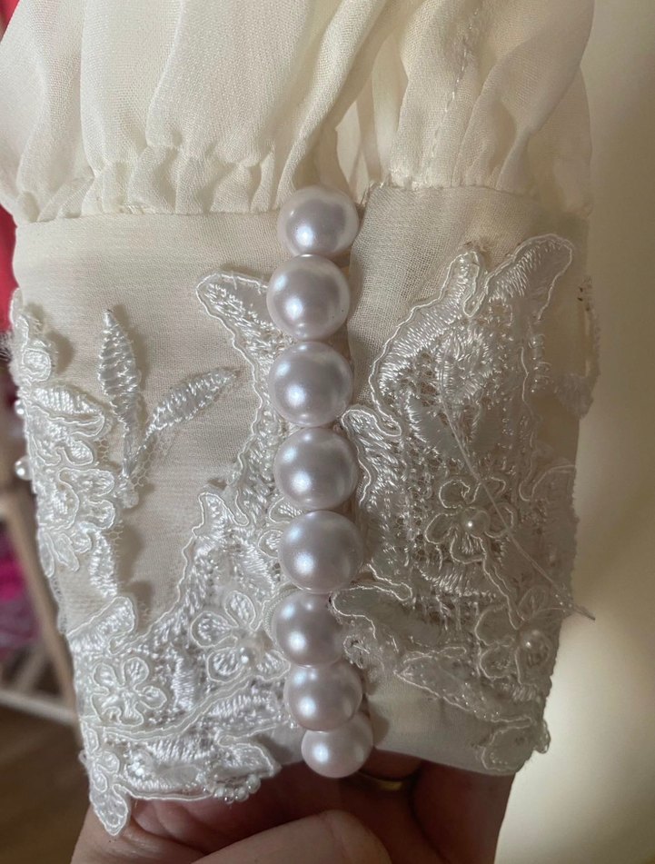 Dantel Detaylı V Yakalı Uzun Kollu Beyaz Gelinlik - Görsel 4