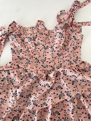 Sheinside Çiçek desenli elbise