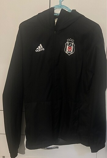 Beşiktaş Yağmurluk