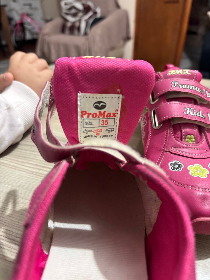 Kız Çocuk Pembe Baskılı Spor Ayakkabı - Görsel 5