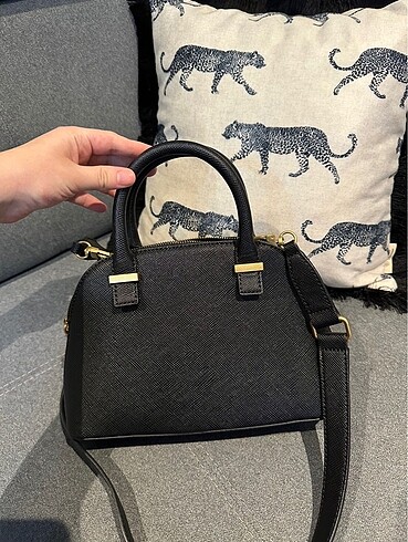 Guess Guess askılı çanta