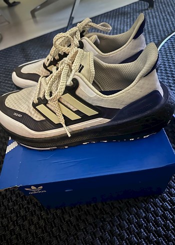 Adidas Orjinal  Erkek Spor Ayakkabı - Görsel 2