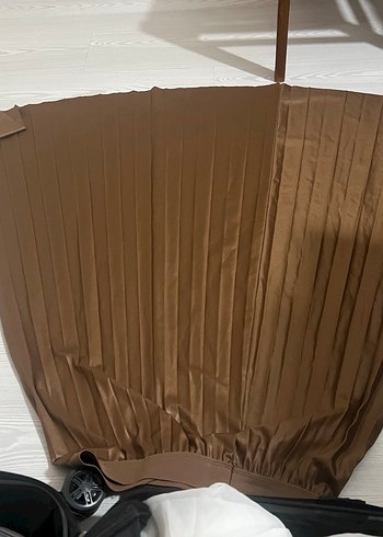 Kadın Bej Piliseli Uzun Etek - Görsel 2