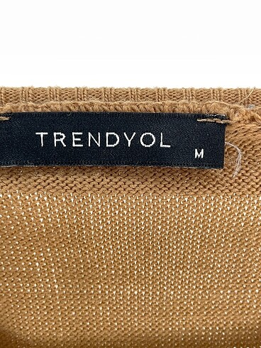 m Beden çeşitli Renk Trendyol & Milla Bluz %70 İndirimli.