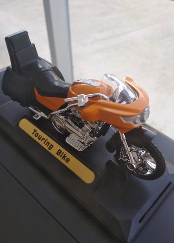 Beden Turuncu Süper Motosiklet Modeli