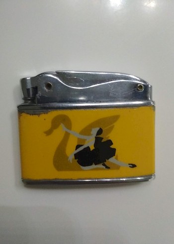 Sarı Renkli Desenli Benzinli Çakmak