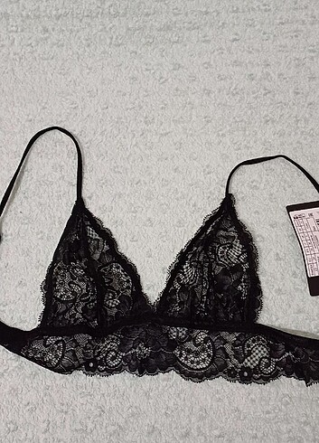 s Beden Dantelli siyah bralet