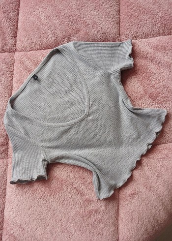 Gri V Yaka Fitilli Crop Top - Görsel 3