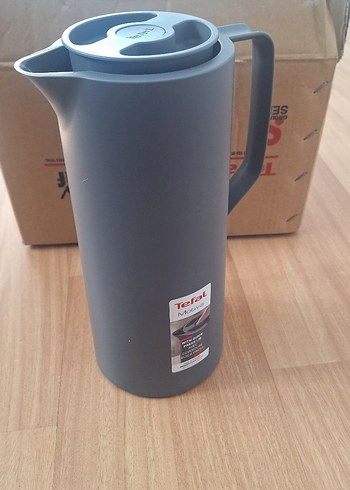 Tefal Gri Termoslu Demlik