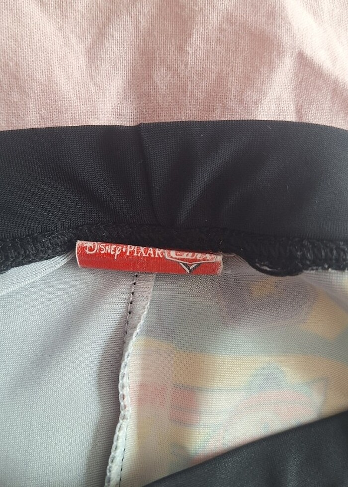 disney simsek mcquenn 9-10 yas mayo, 6-7 yasinda giyindi - Görsel 4