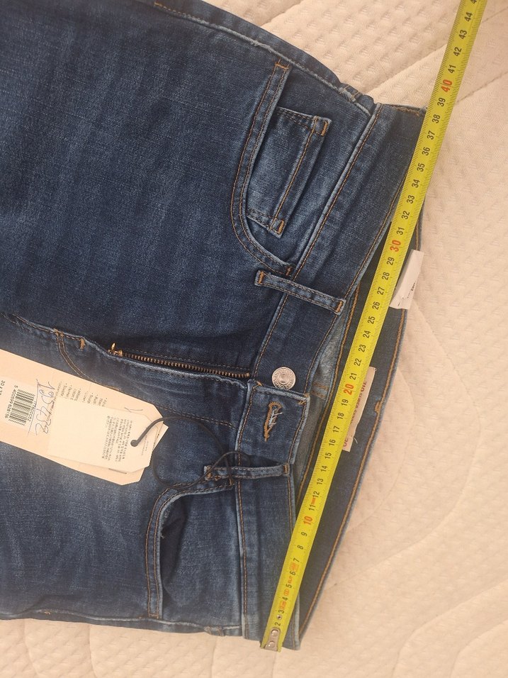 Levis 710 Dar Kesim Mavi Jean — görsel 6/7