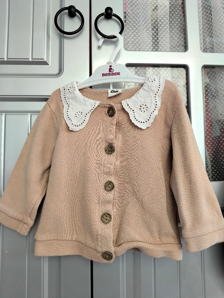 Düğmeli Bej Kız Çocuk Hırka - Görsel 2