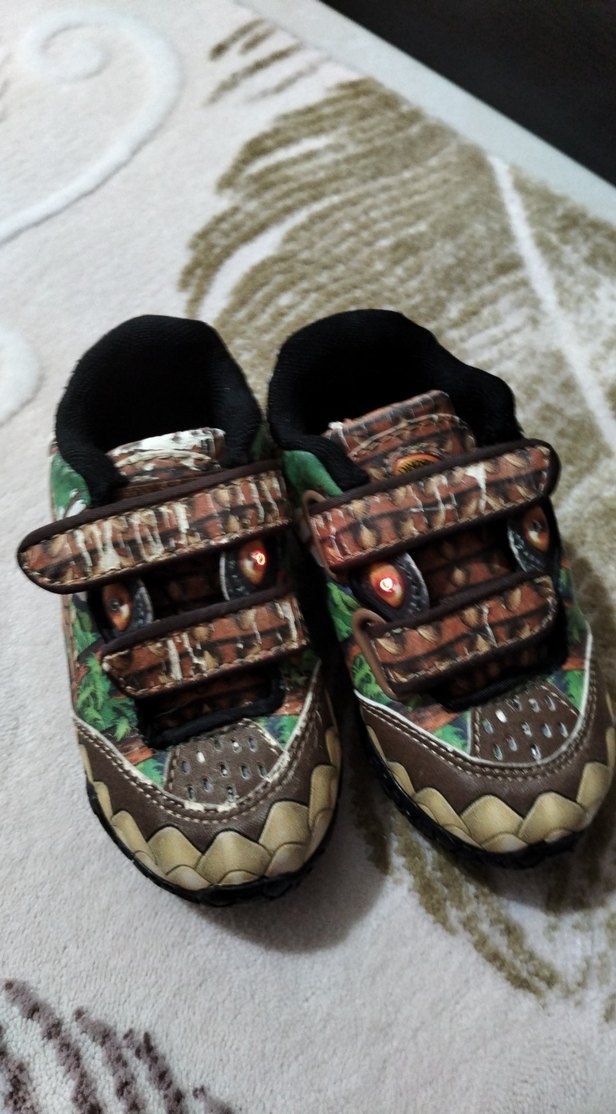 Erkek Çocuk Renkli dinozor Desenli Spor Ayakkabı ışıklı - Görsel 5