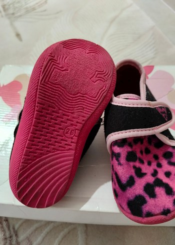 Kız Çocuk Pembe Leopar Desenli Kaydırmaz Terlik panduf - Görsel 3