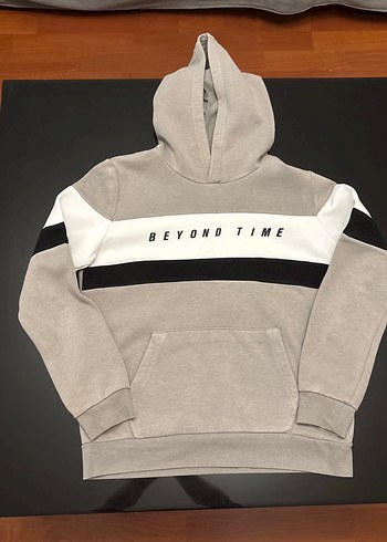 Gri Kapüşonlu Baskılı Erkek Sweatshirt