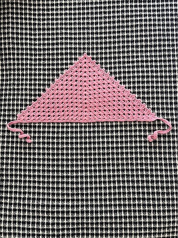 Beden Örgü bandana