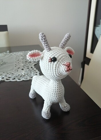 Amigurumi oğlak