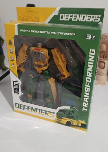 DEFENDERS Sarı Dönüşebilen Aksiyon Figürü - Görsel 2