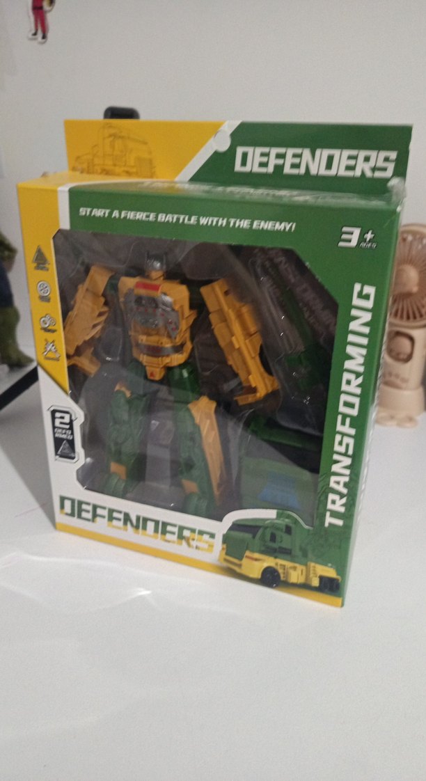 DEFENDERS Sarı Dönüşebilen Aksiyon Figürü - Görsel 2