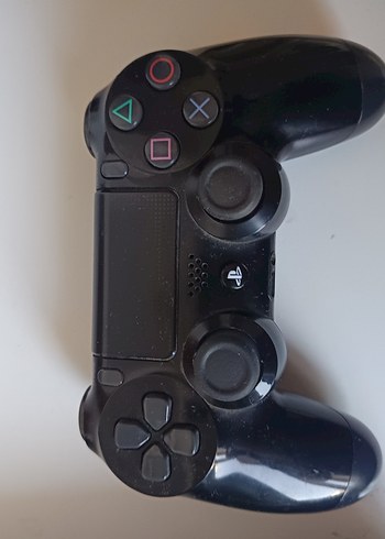 PlayStation 4 Slim Konsol, Kontrolcü ve The Sims 4 Oyunu - Görsel 4