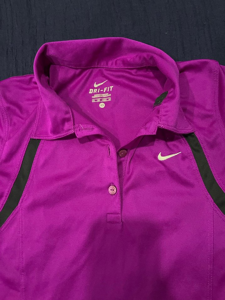 Mor Düğmeli Polo Yaka Kısa Kollu Spor Tişört - Görsel 2