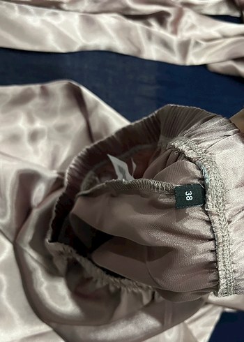 Toz pembe saten pijama - Görsel 2