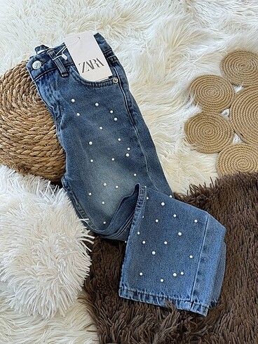 Zara inci detay kız çocuk jean