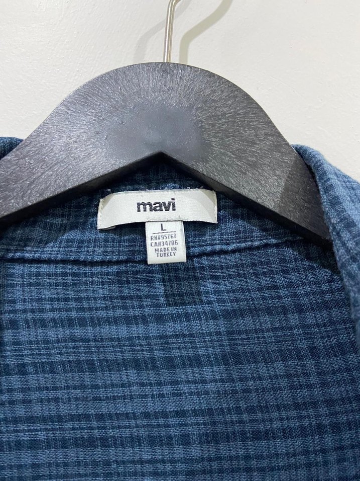 Düğmeli Kısa Kollu Mavi Keten Gömlek - Görsel 2