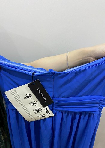 Mavi Drapeli Uzun Straplez Kadın Abiye Elbise Etiketli - Görsel 3