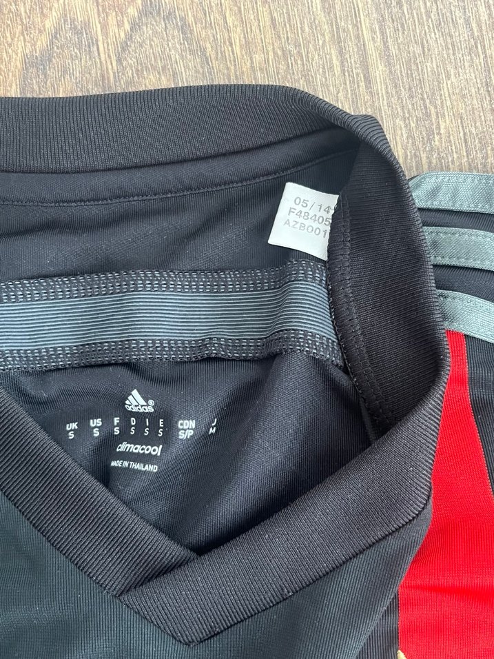 Bayern Münih 2014 2015 sezon 3. forma - Görsel 5