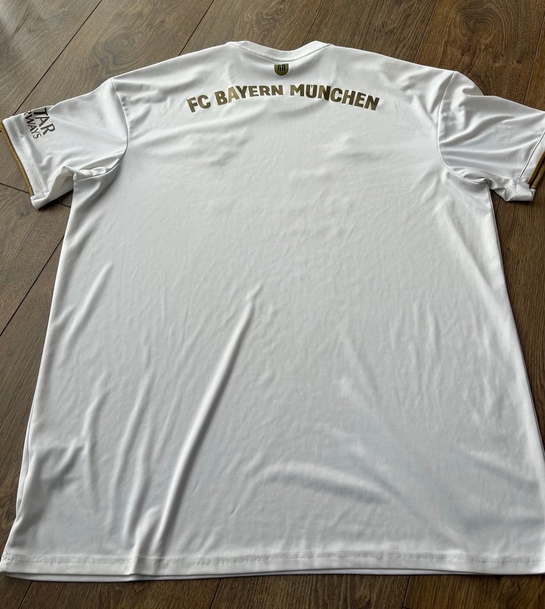 Bayern Münih 2022 2023 deplasman forma - Görsel 4