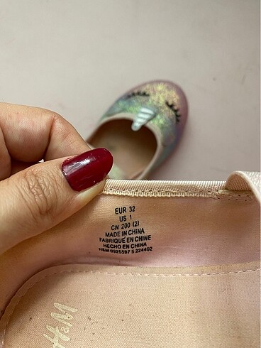 H&M Unicorn H&M marka ayakkabı