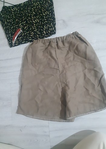 Kısa Bol Kesim Kahverengi Şort ve crop Hediyeli - Görsel 7