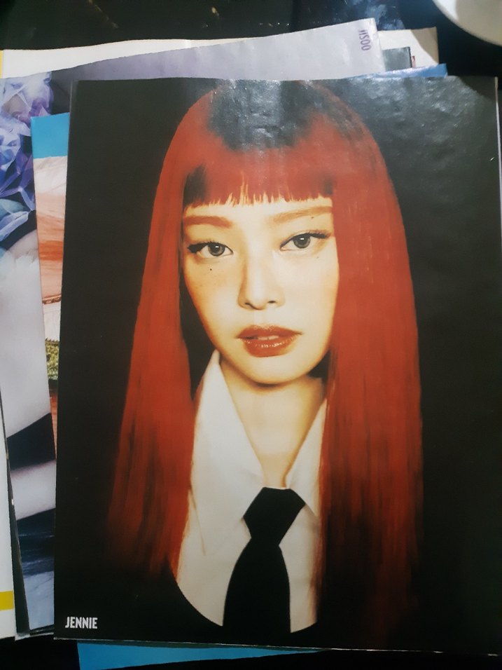 BLACKPINK Solo Lisa dergisi - Görsel 2