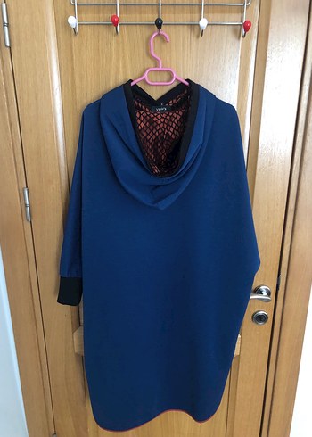 46 Beden Mavi Kapüşonlu Uzun Kollu Sweatshirt