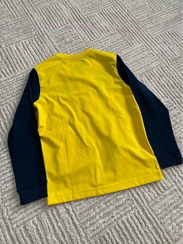10 Yaş Beden sarı Renk Fenerbahçe fermuarlı sweatshirt