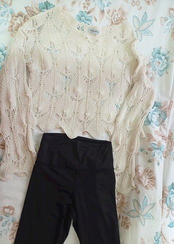 Beyaz Mini Örgü Üst - Görsel 3