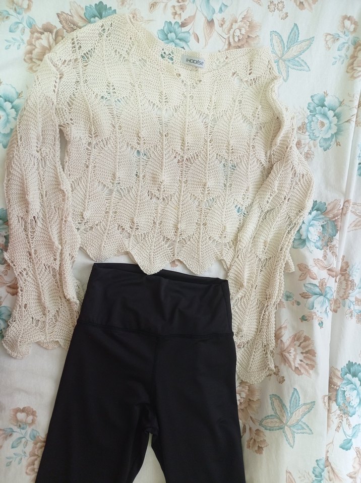 Beyaz Mini Örgü Üst - Görsel 3