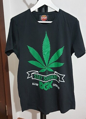 Smoke Baskılı Tshirt
