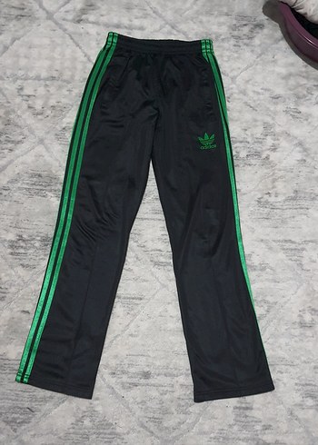 Adidas m
