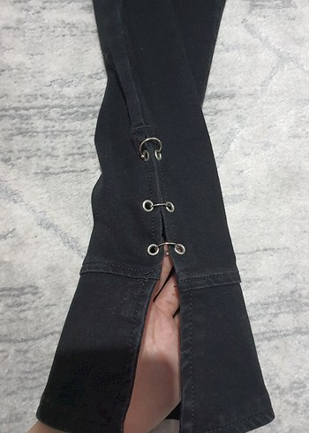 Trendyol Paça Detaylı Siyah Pantolon - Görsel 5