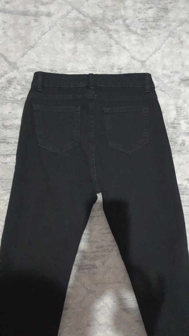 Trendyol Paça Detaylı Siyah Pantolon - Görsel 4