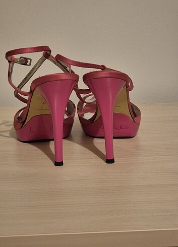 38 Beden Nicole Miller Couture pembe topuklu abiye sandalet