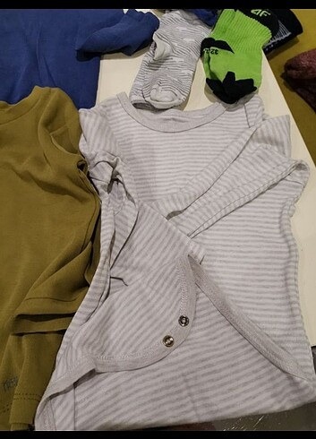 3 Yaş Beden çeşitli Renk 5 Adet Çocuk Üst Giyim