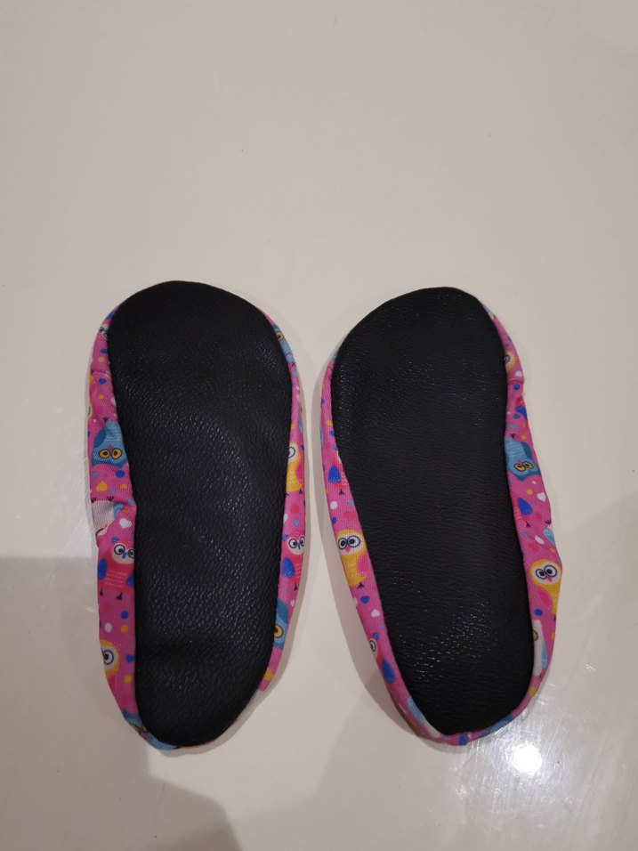 Kız Çocukları İçin Renkli Pop Kültür Terlik - Görsel 3