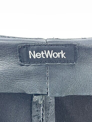 s Beden siyah Renk Network Düz Kesim %70 İndirimli.